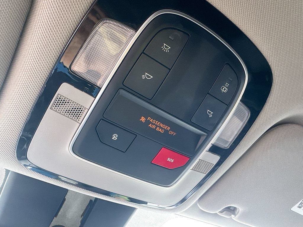 Used 2023 Hyundai Santa Fe SEL w/ Cargo Package FWD image 19