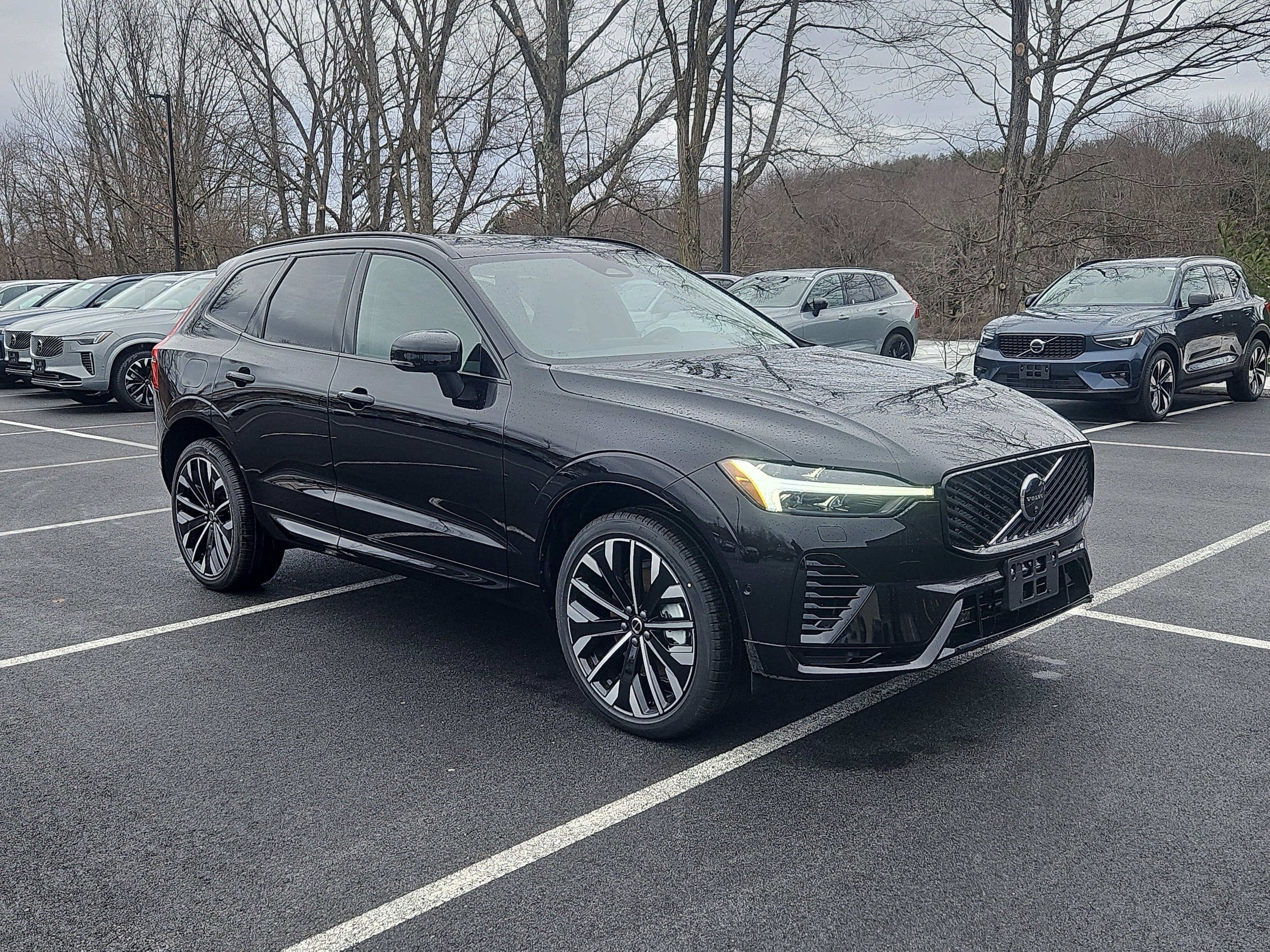 New 2026 Volvo XC60 T8 Ultra w/ Protection Package Premier AWD/4WD image 1