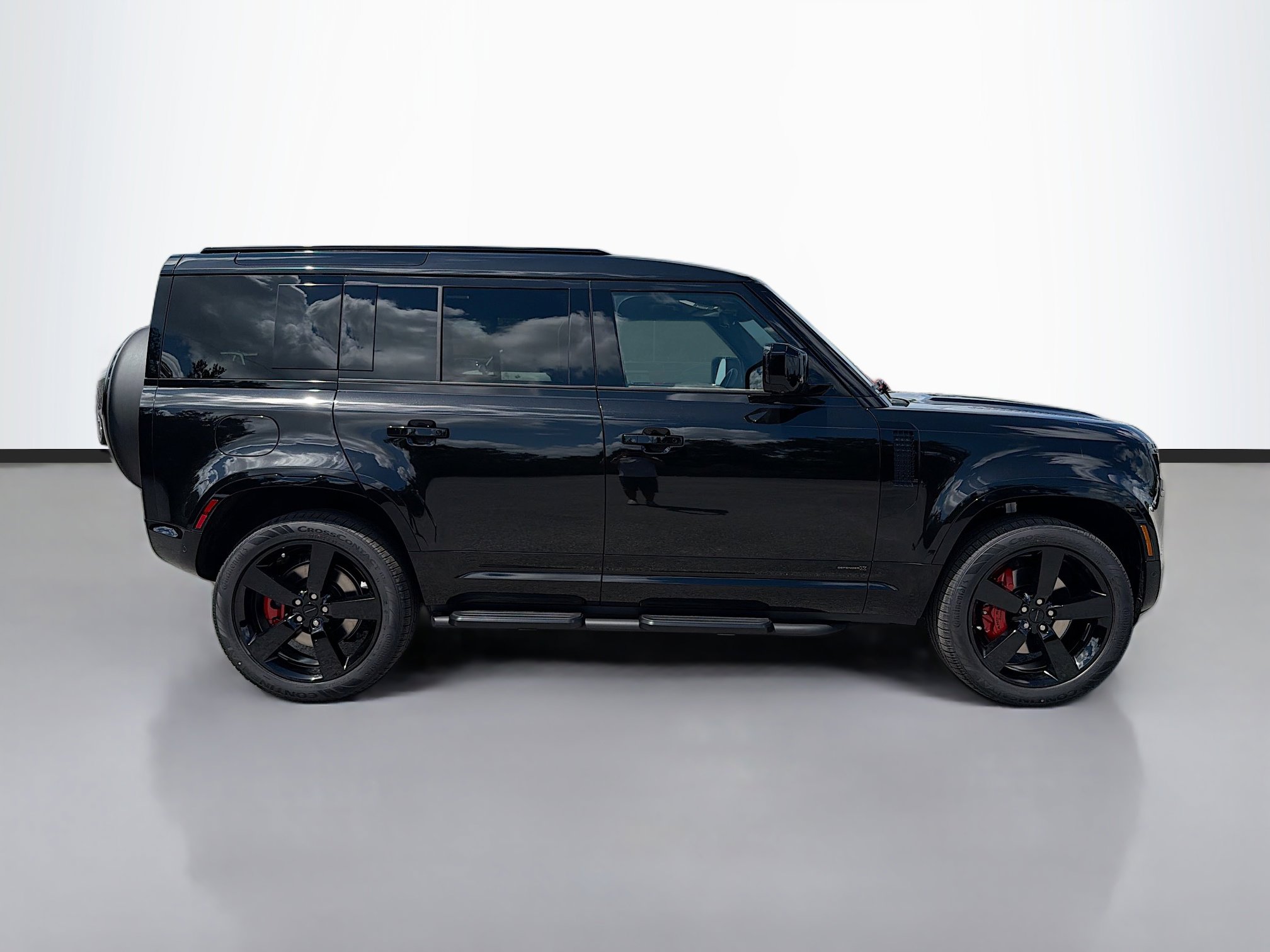 New 2026 Land Rover Defender 110 X AWD/4WD image 6