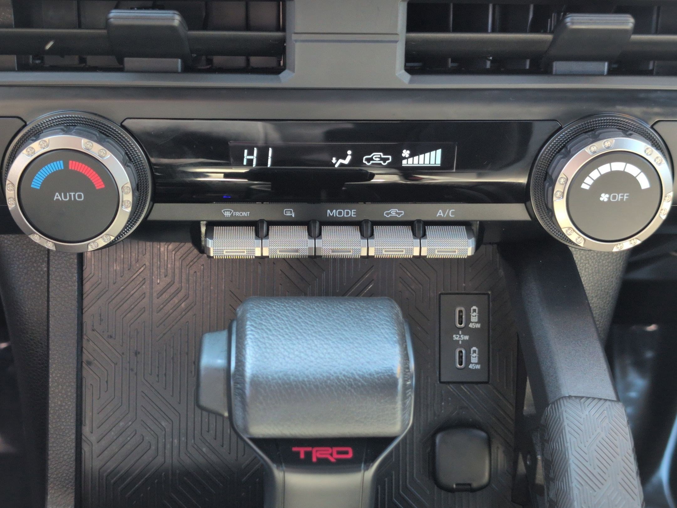 Used 2025 Toyota Tacoma TRD Sport image 21