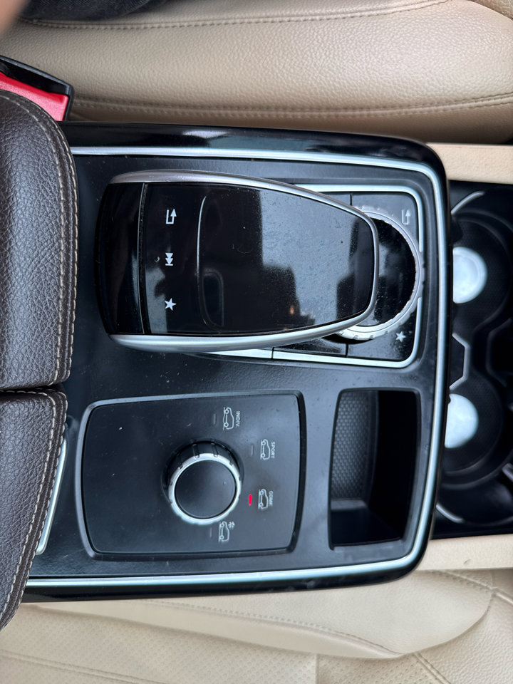 Used 2018 Mercedes-Benz GLE 350 image 25