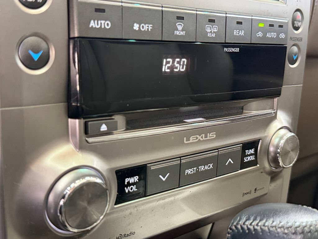 Used 2018 Lexus GX 460 Premium w/ Premium Package AWD/4WD image 23