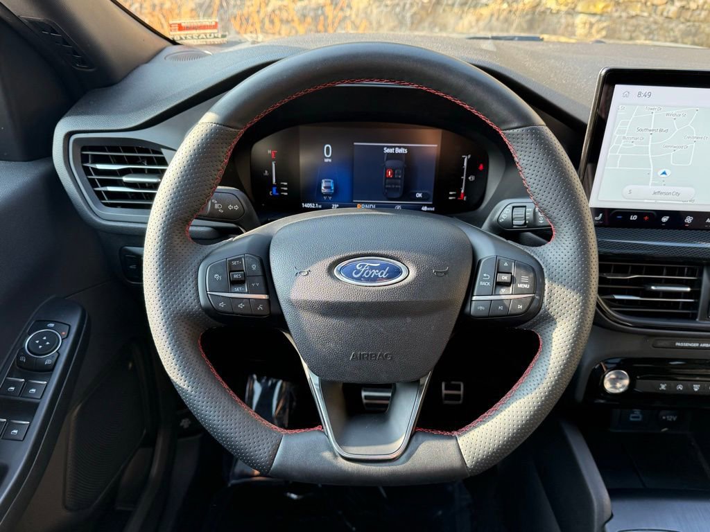 Certified 2023 Ford Escape ST-Line Select w/ Tech Pack #1 image 17