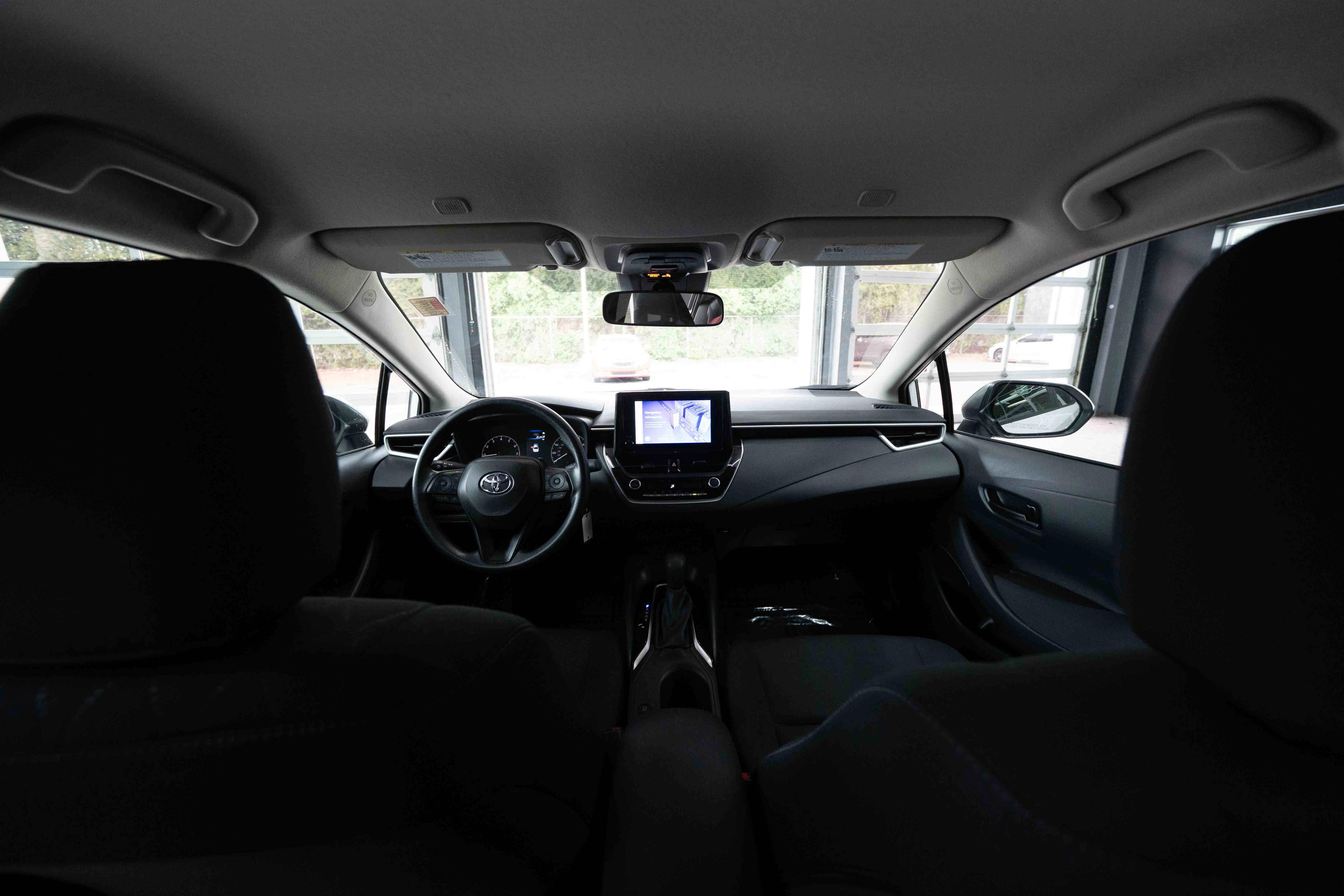 Used 2024 Toyota Corolla LE image 19