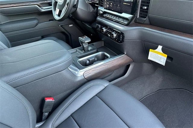 New 2026 GMC Sierra 1500 SLT w/ SLT Premium Package image 15
