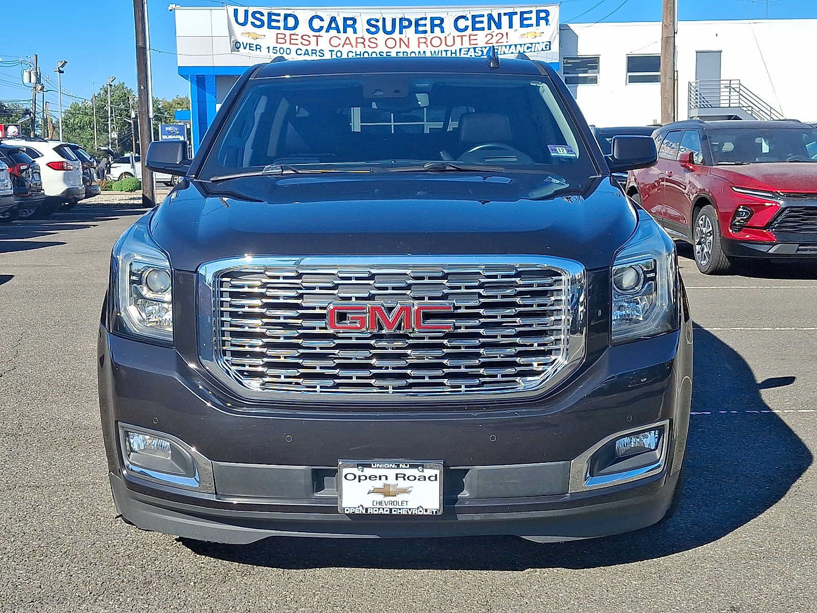 Certified 2020 GMC Yukon XL Denali w/ Denali Premium Package AWD/4WD image 2