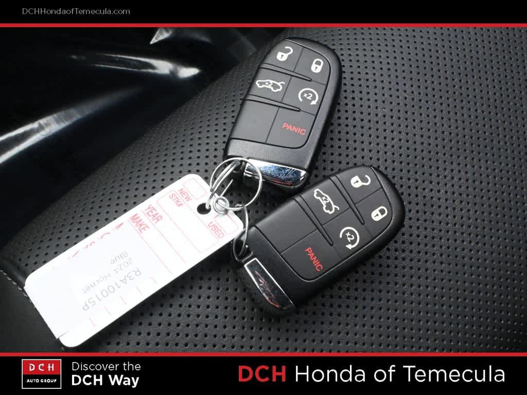 Used 2024 Dodge Hornet R/T Plus w/ R/T Blacktop Package AWD/4WD image 14