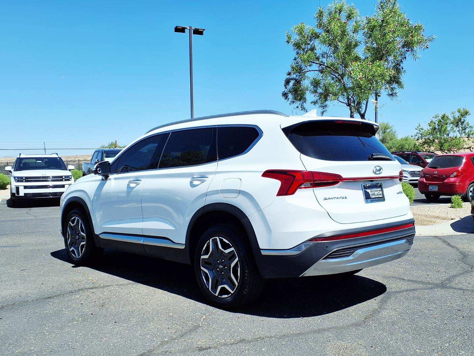 Certified 2023 Hyundai Santa Fe SEL Premium AWD/4WD image 4