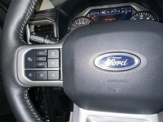 Used 2024 Ford Expedition Max XLT image 25