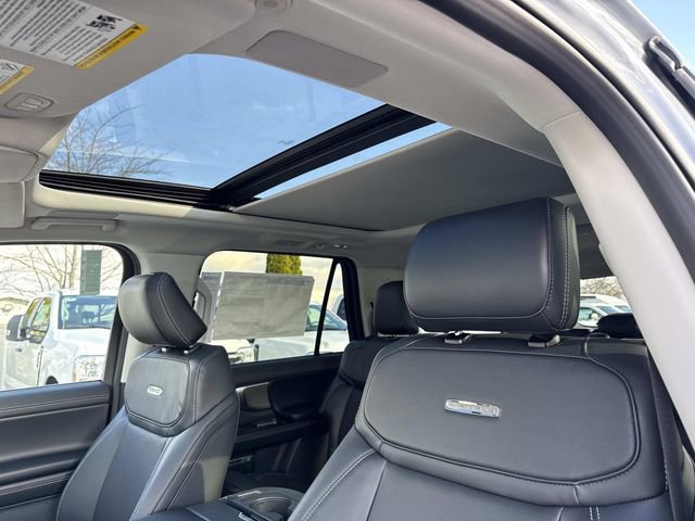 New 2025 Ford Expedition Max Platinum w/ Driver's Package image 12