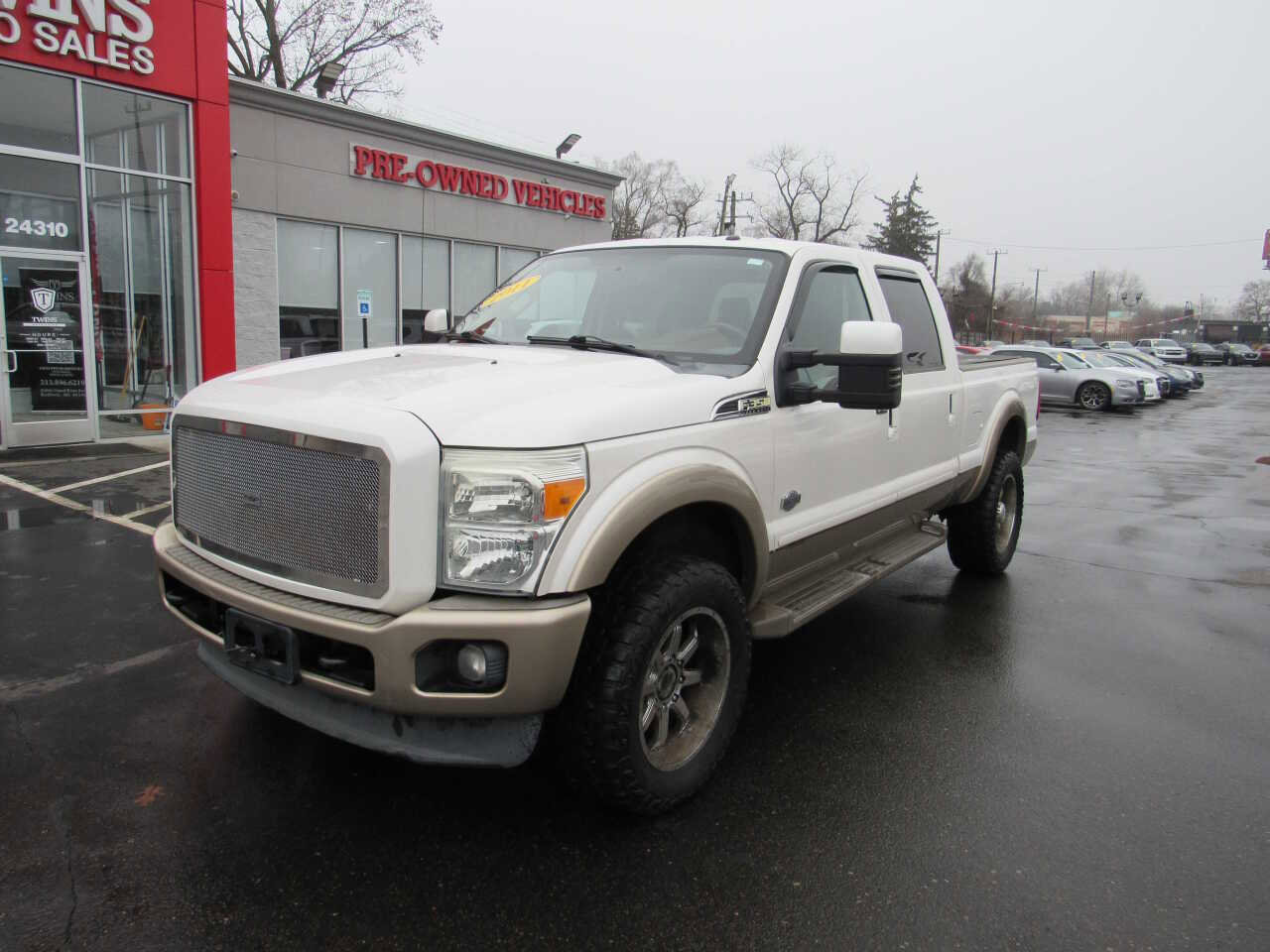 Used 2011 Ford F350 King Ranch image 2