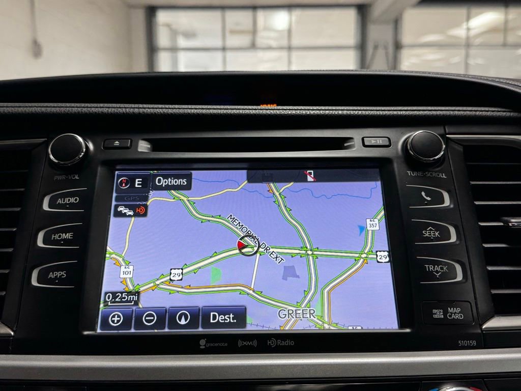 Used 2016 Toyota Highlander XLE FWD image 17