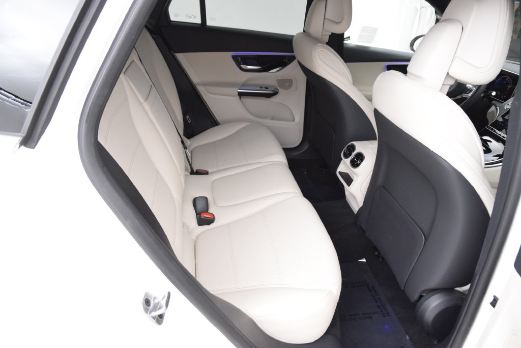 Certified 2025 Mercedes-Benz GLC 350e 4MATIC image 18