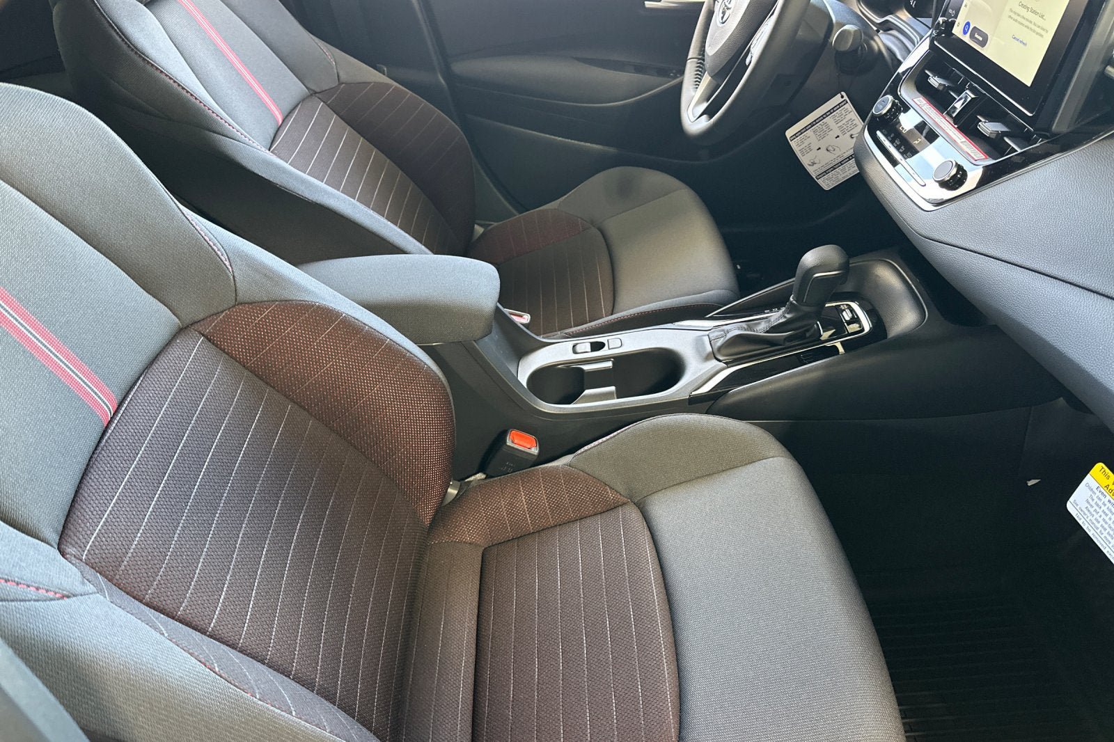 New 2027 Toyota Corolla SE FWD image 14