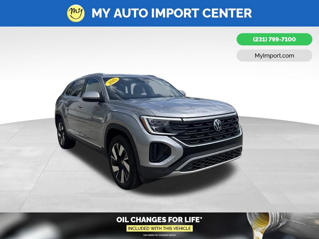 Used 2025 Volkswagen Atlas Cross Sport SEL AWD/4WD image 1