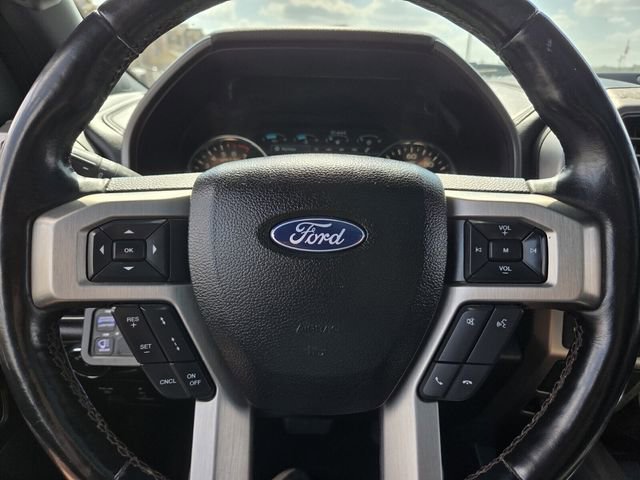 Used 2018 Ford F150 Platinum w/ Equipment Group 701A Luxury image 25