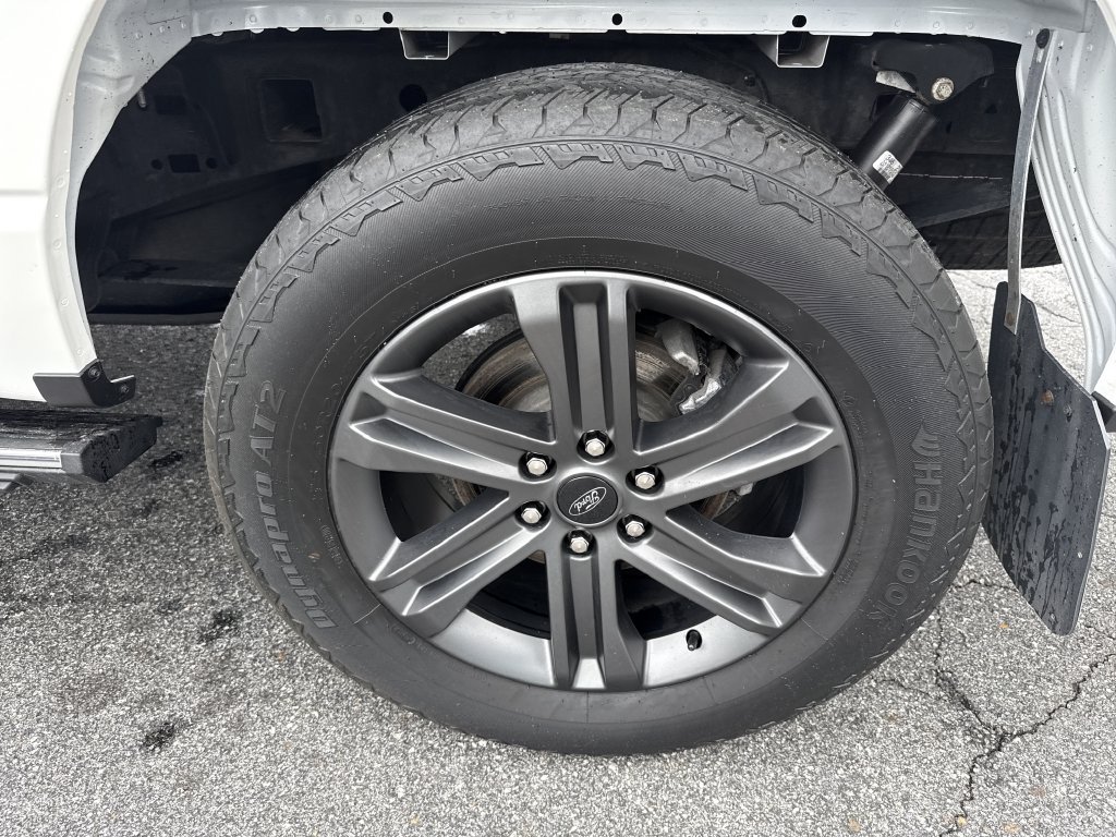 Used 2023 Ford F150 Lariat w/ Equipment Group 502A High AWD/4WD image 18