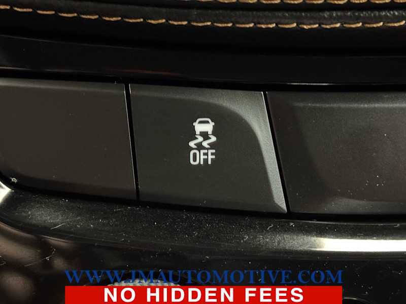 Used 2019 Chevrolet Trax Premier AWD/4WD image 32