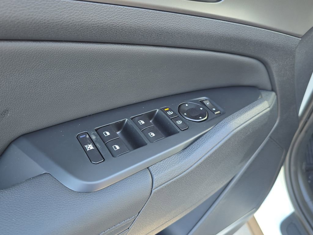 New 2026 Kia Sportage EX image 20