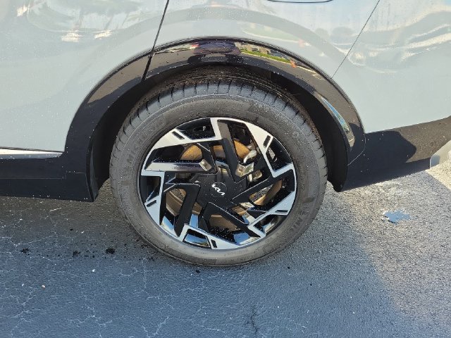 Used 2024 Kia Sportage SX FWD image 8