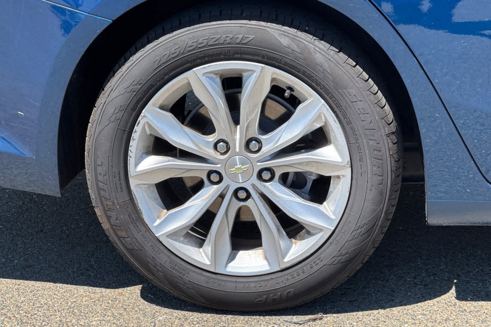 Used 2019 Chevrolet Malibu LT w/ Driver Confidence Package FWD image 20