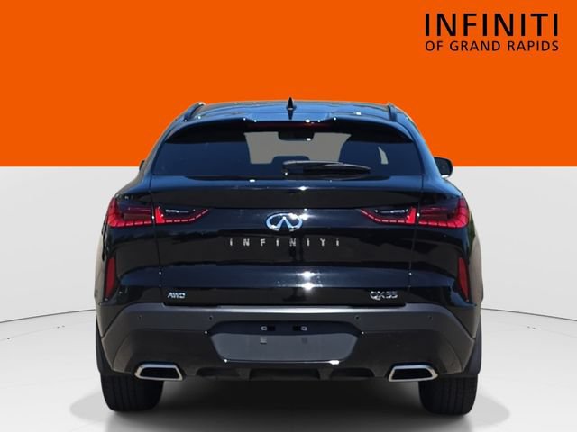 Used 2023 INFINITI QX55 Luxe w/ Cargo Package AWD/4WD image 6