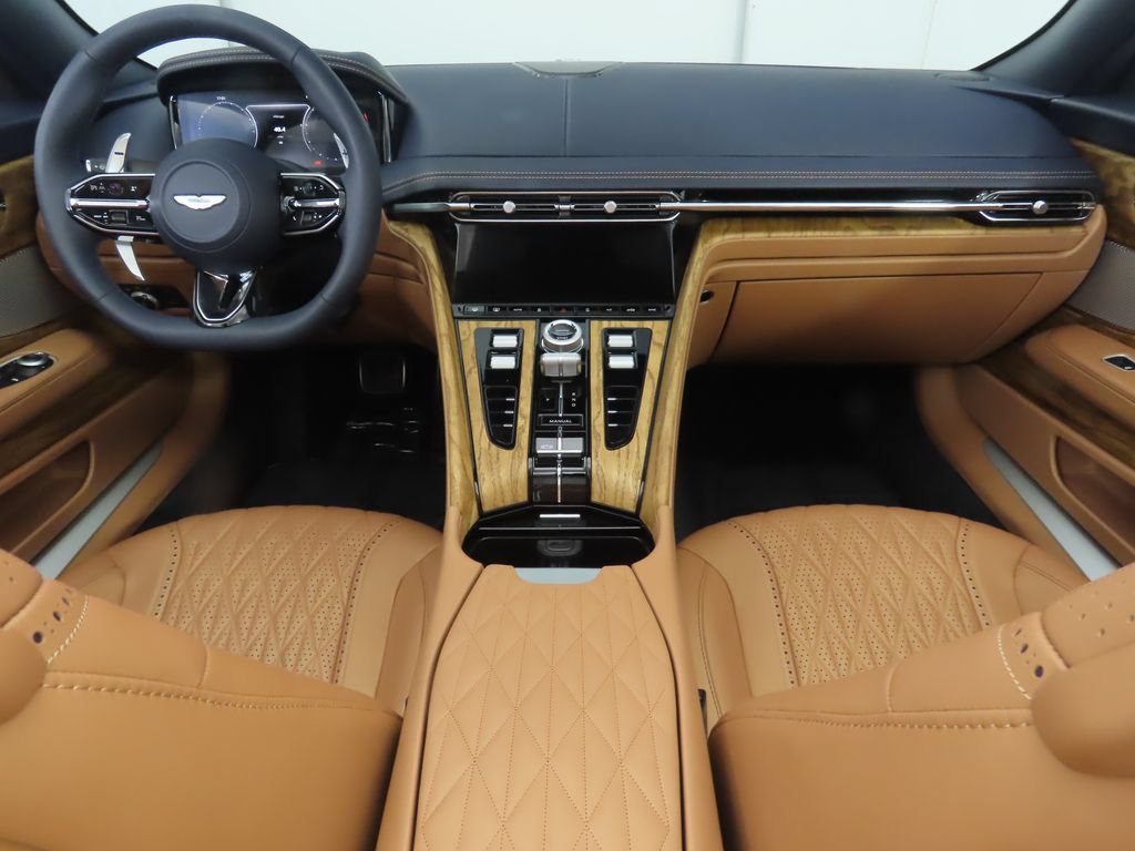 Used 2026 Aston Martin DB12 Convertible RWD image 21