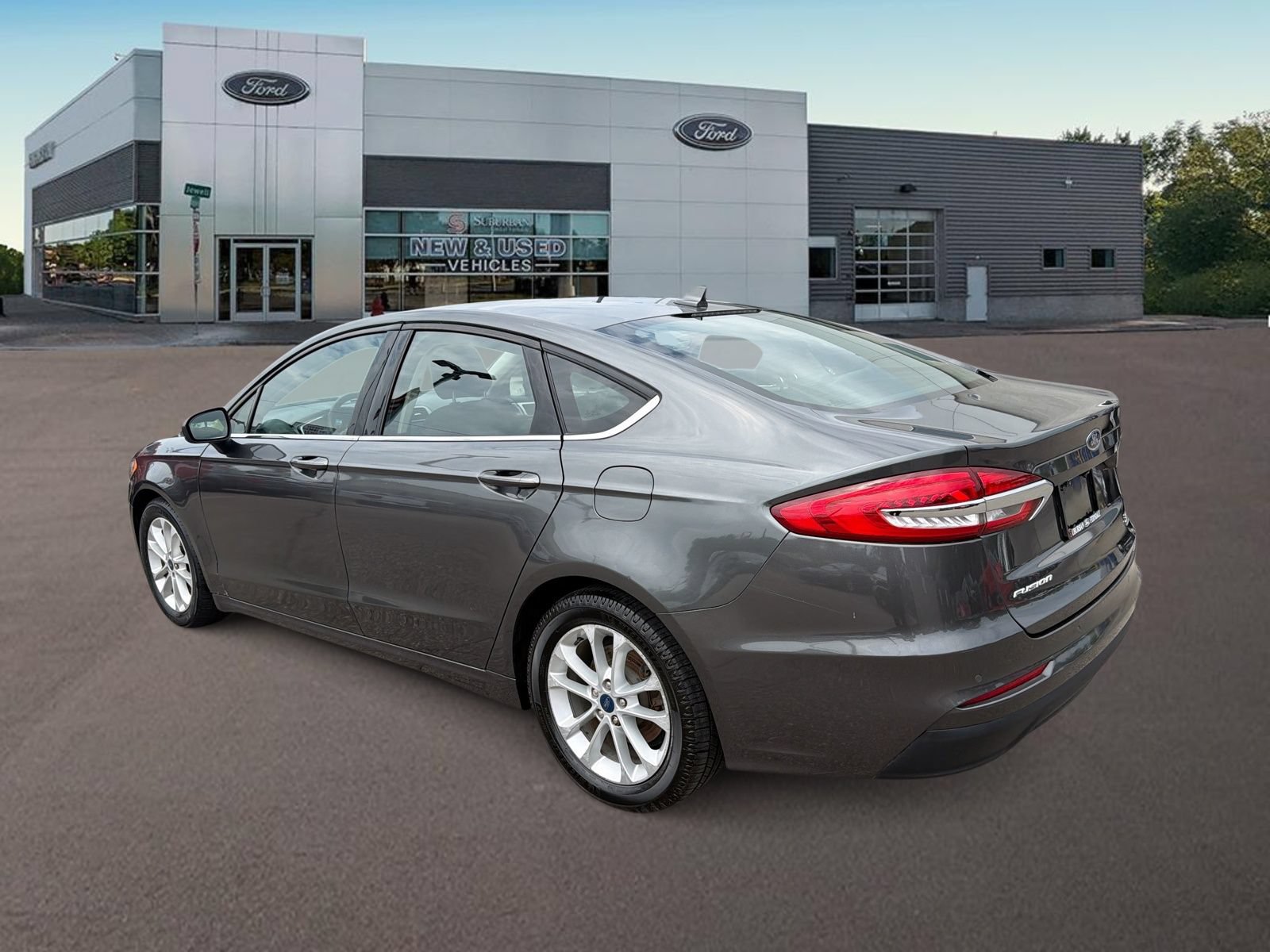 Used 2020 Ford Fusion SE FWD image 7