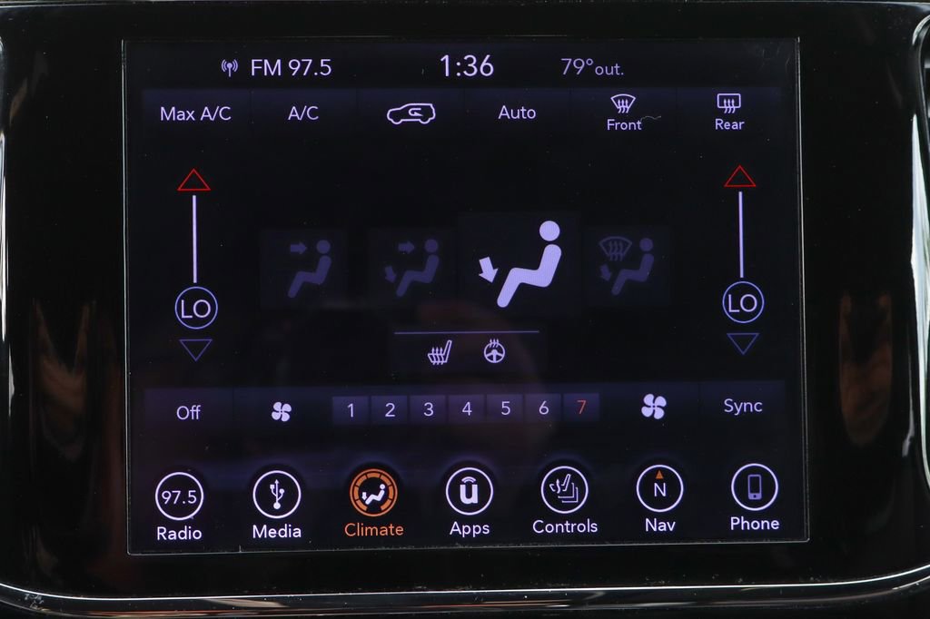 Used 2019 Jeep Grand Cherokee Altitude image 34