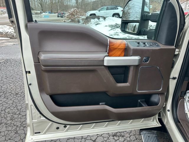 Used 2017 Ford F350 King Ranch w/ King Ranch Ultimate Package image 29