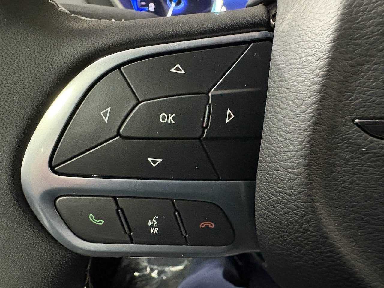 New 2026 Chrysler Voyager LX FWD image 16