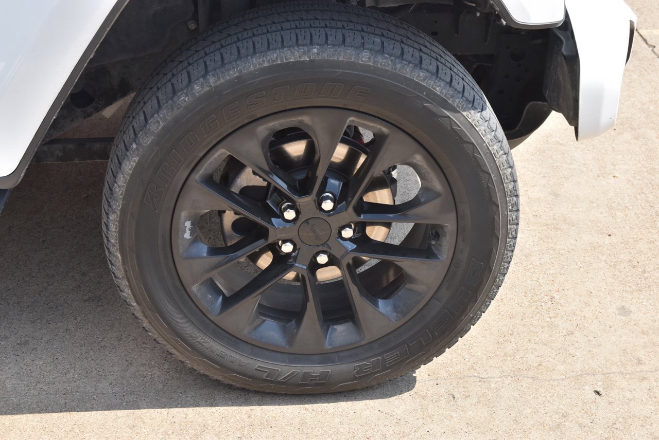 Used 2021 Jeep Wrangler Unlimited Sahara AWD/4WD image 11