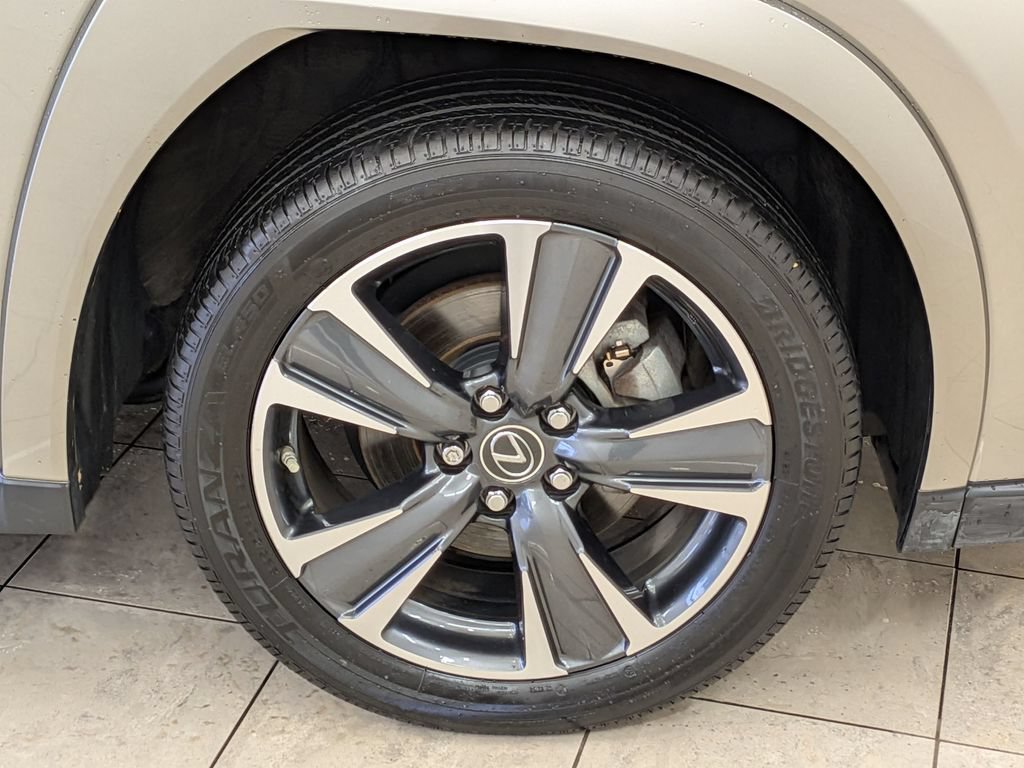 Certified 2022 Lexus UX 250h w/ Premium Package AWD/4WD image 12