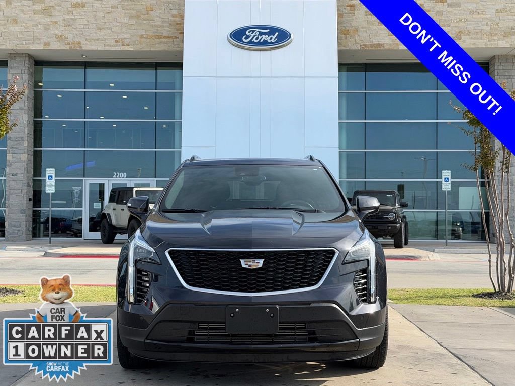 Used 2023 Cadillac XT4 Sport w/ Cold Weather Package FWD image 2