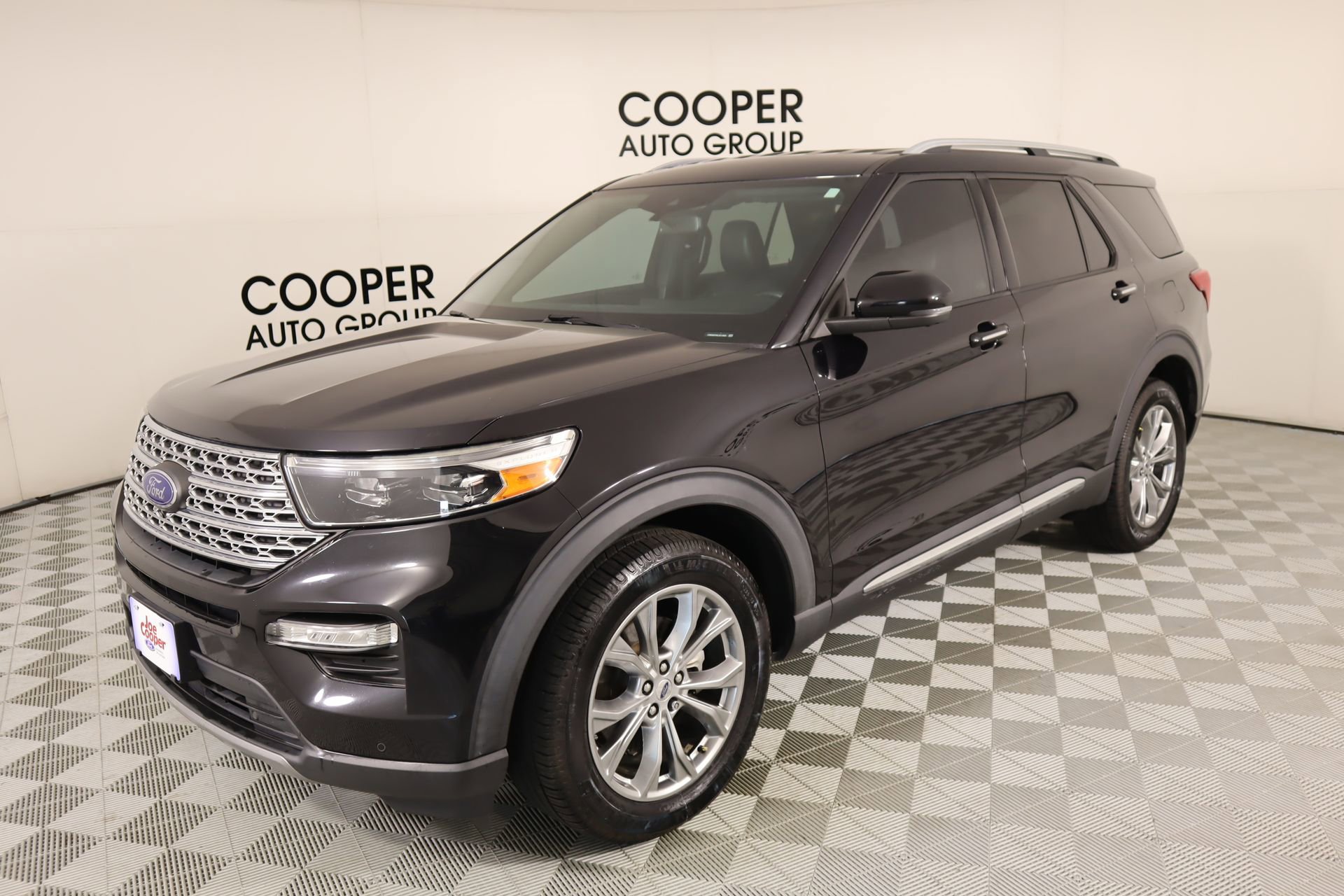 Used 2020 Ford Explorer Limited image 11