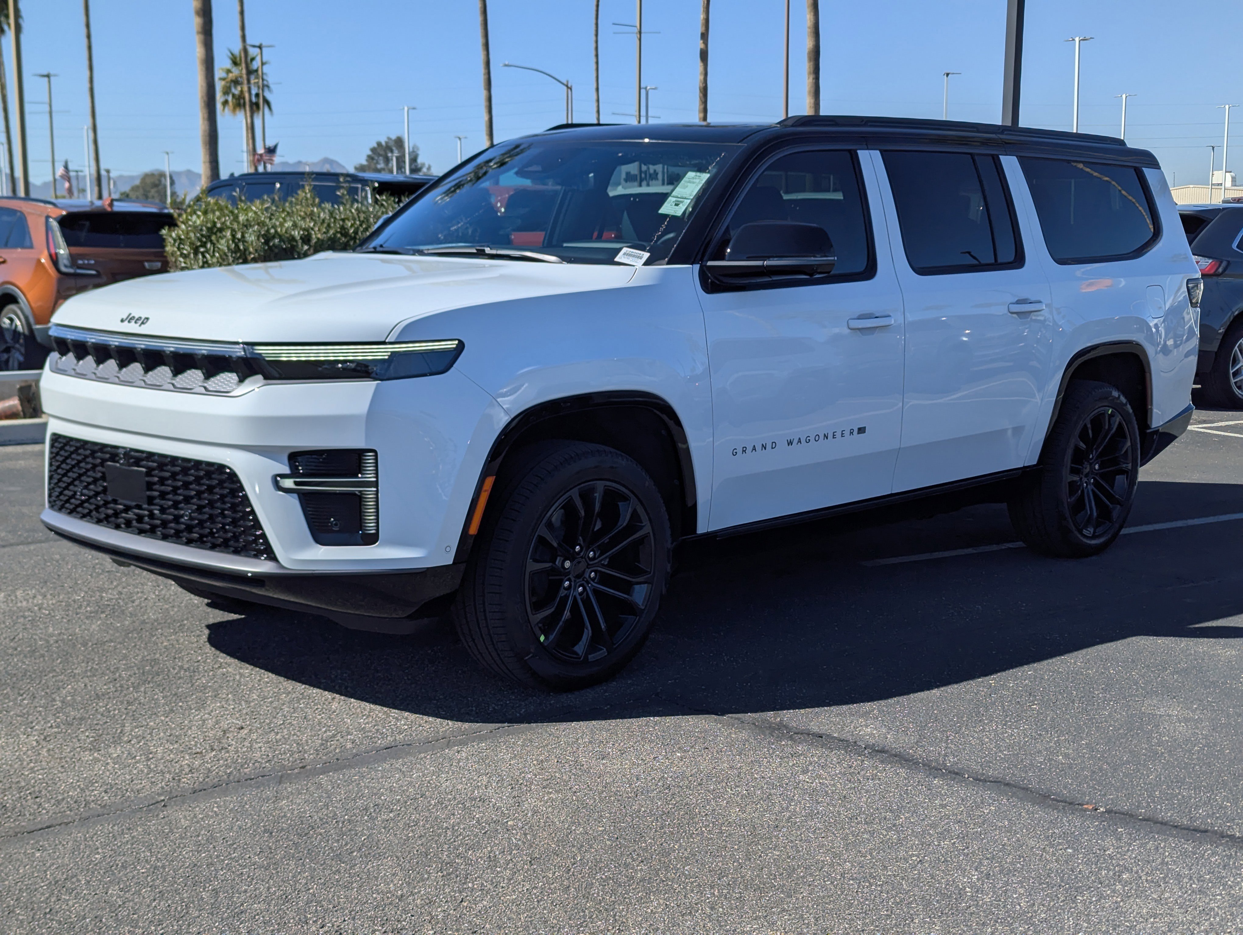 New 2026 Jeep Grand Wagoneer L Summit image 5