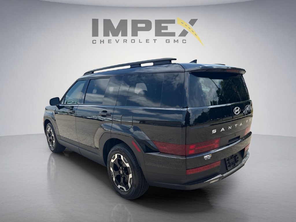 Used 2026 Hyundai Santa Fe SEL FWD image 10