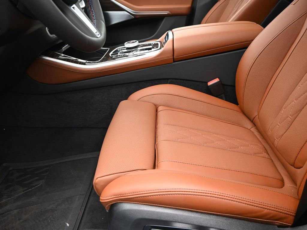 New 2026 BMW X5 M60i image 13
