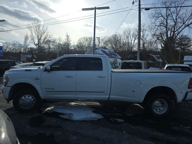 Used 2022 RAM 3500 Limited image 25