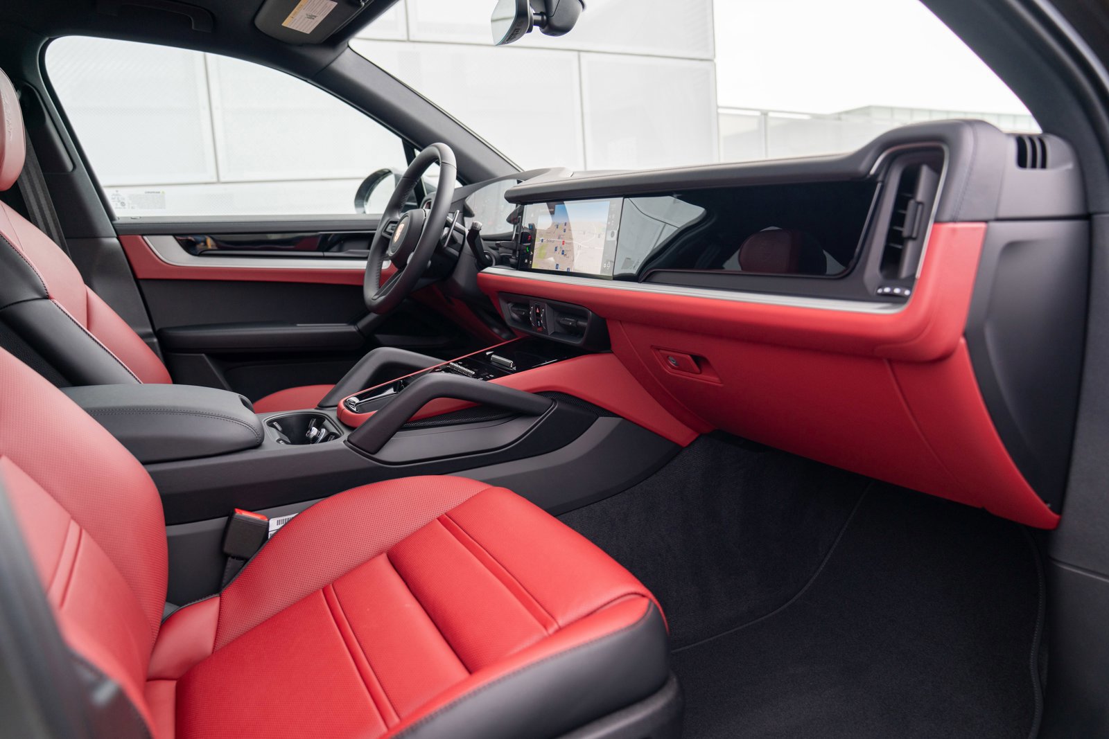 New 2026 Porsche Cayenne image 25