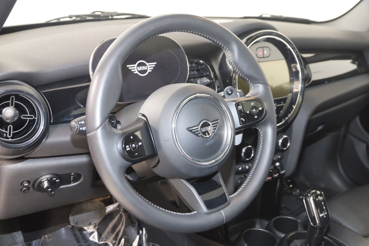 Used 2023 MINI Cooper S FWD image 6
