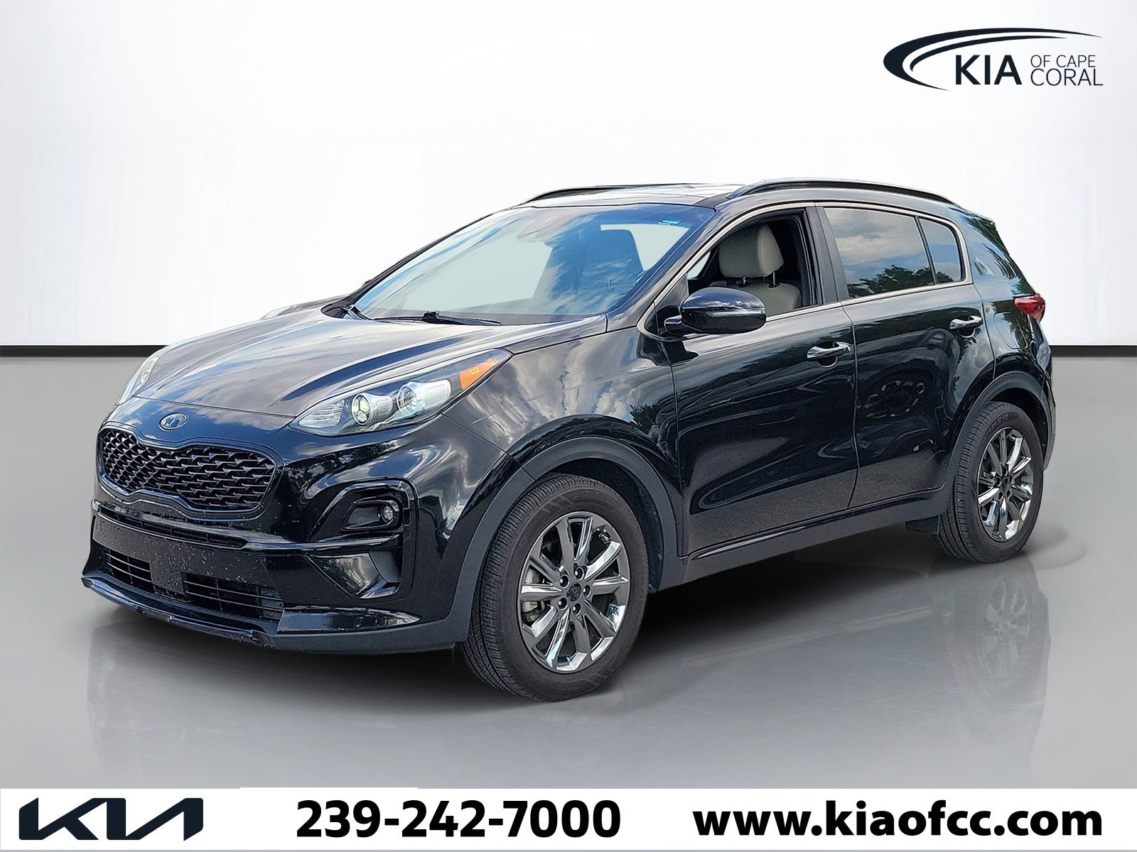 Used 2021 Kia Sportage S w/ S FWD Premium Package image 4