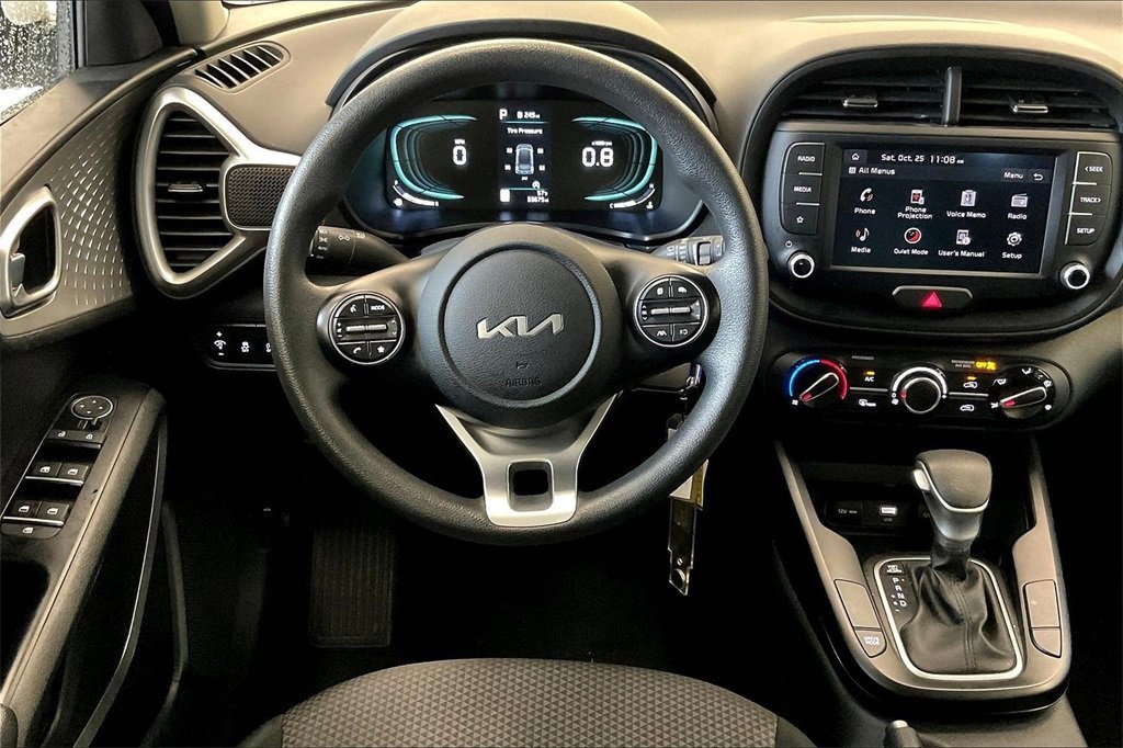 Used 2024 Kia Soul LX w/ Option Group 015 image 14