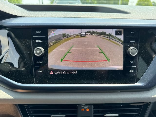 Used 2023 Volkswagen Taos SE w/ Panoramic Sunroof Package AWD/4WD image 27