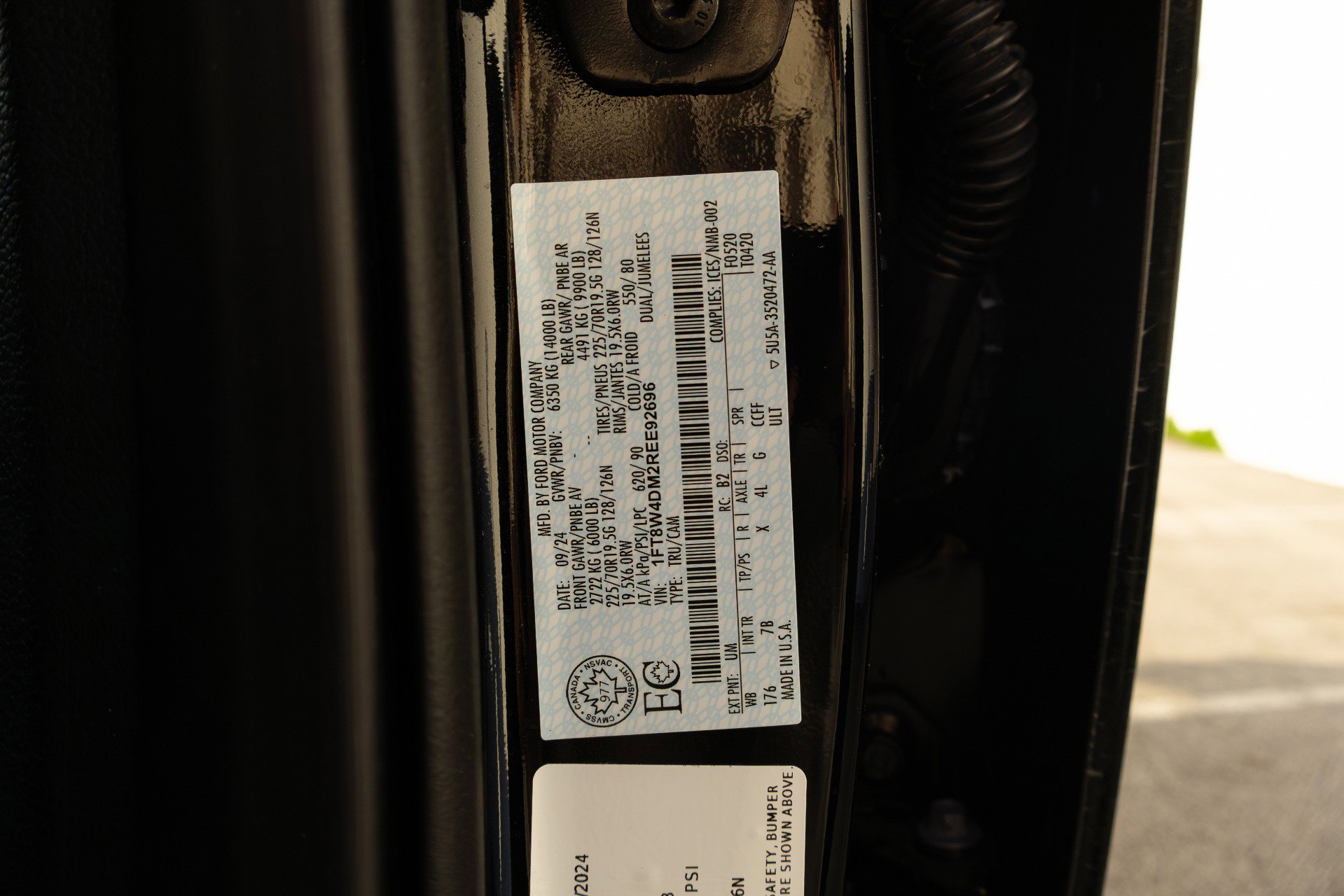 Used 2024 Ford F450 Platinum AWD/4WD image 76