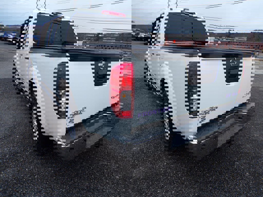 Used 2018 Nissan Frontier SV w/ Value Truck Package image 13