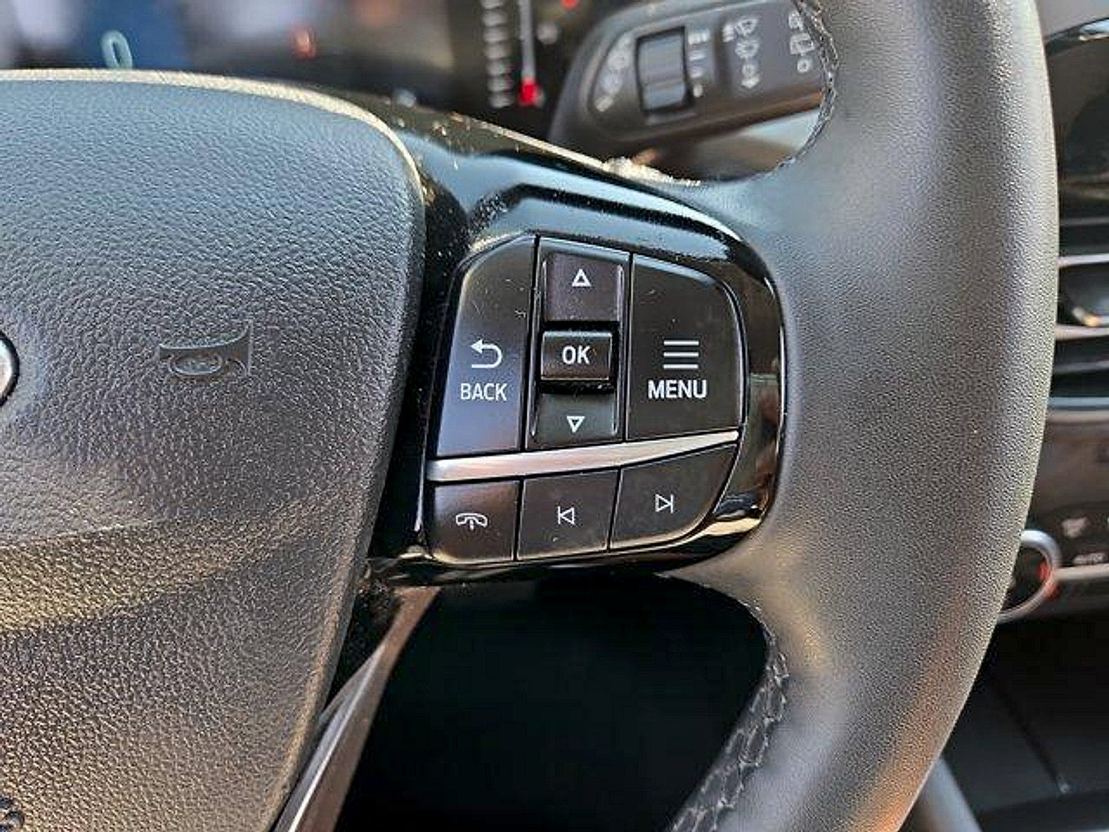 Certified 2023 Ford Escape Active AWD/4WD image 15