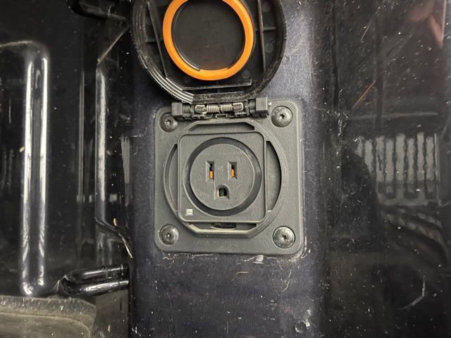 Certified 2023 Chevrolet Silverado 1500 Custom image 12