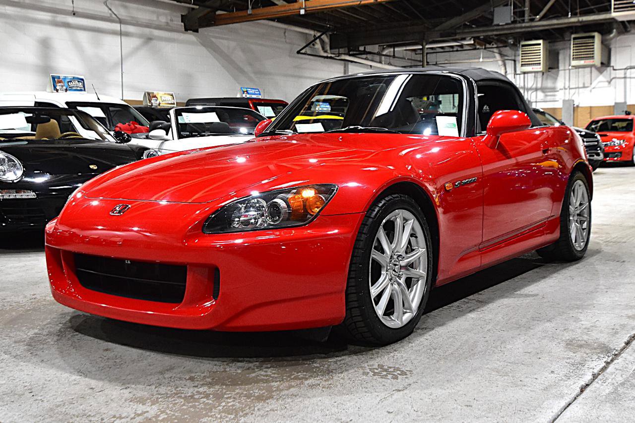Used 2004 Honda S2000 image 4