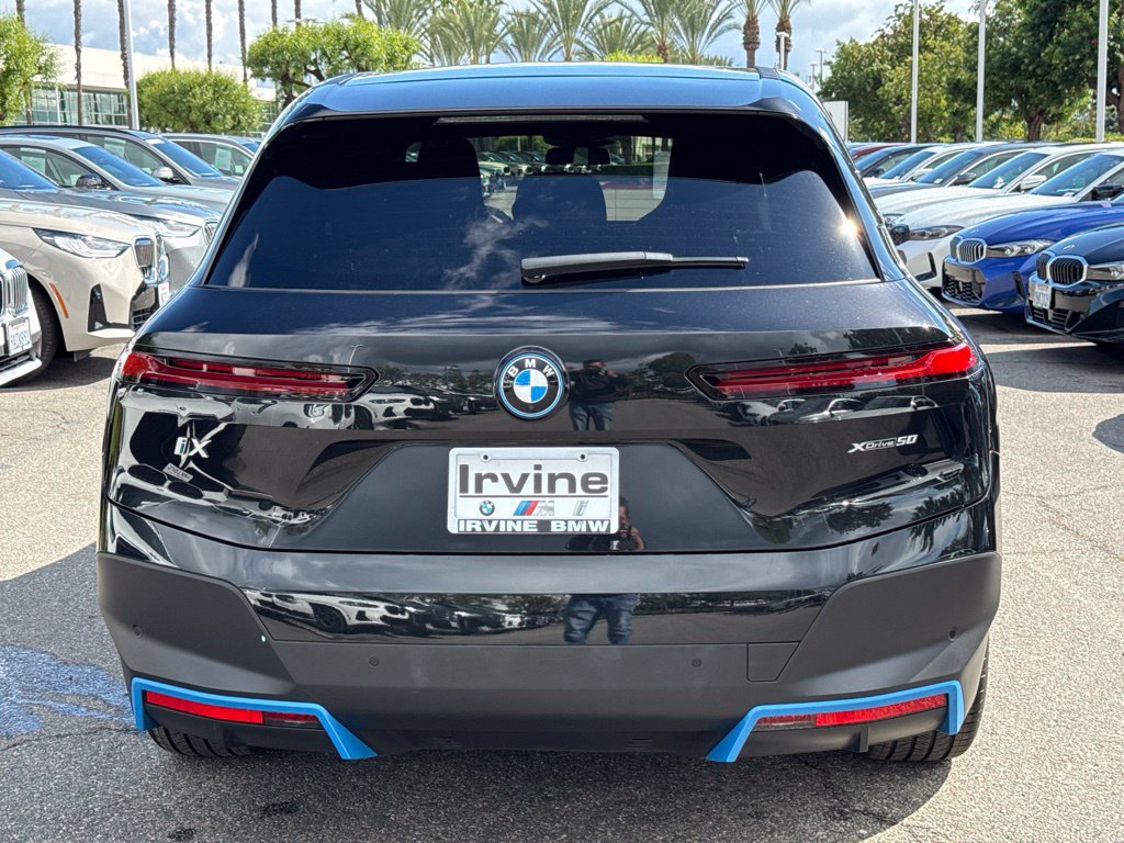 Certified 2024 BMW iX xDrive50 AWD/4WD image 10